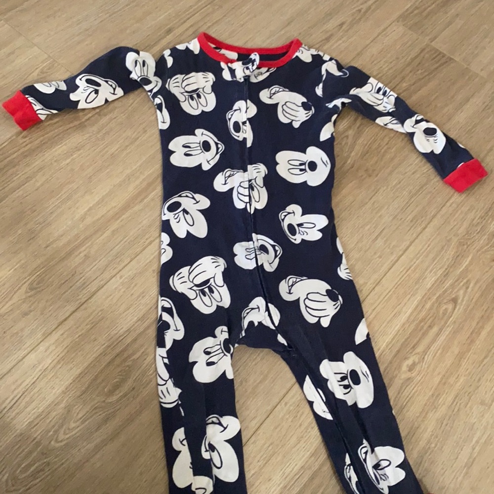 2T Mickey Gap pajamas